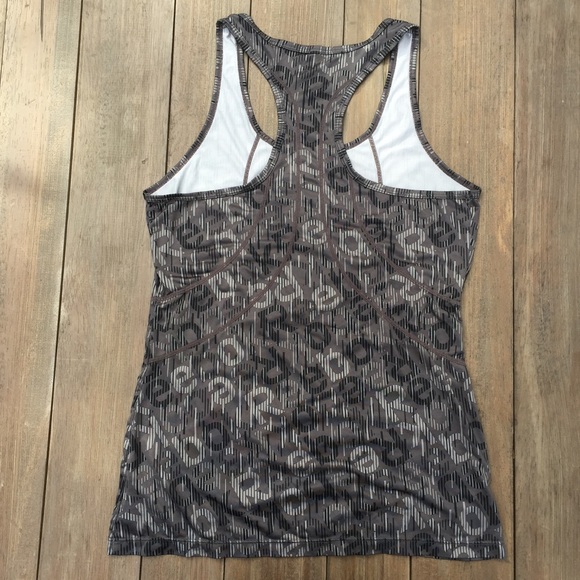 Reebok Workout Tank - Picture 2 of 6